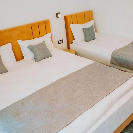 Corina Hotel Venus