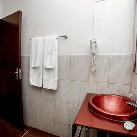 Corina Hotel