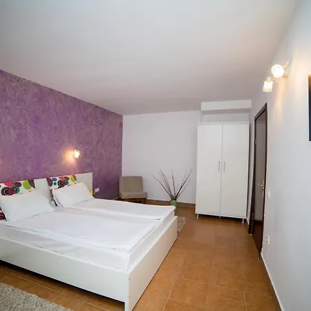 Corina ヴィーナス